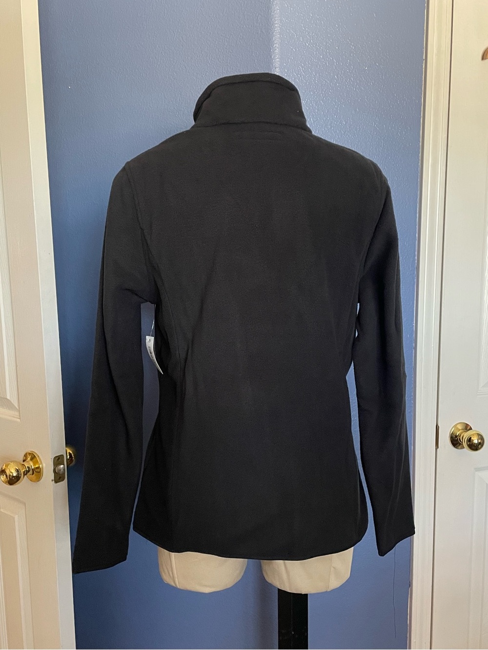 Black Zip-Up Fleece Jacket - Picture 4 of 8